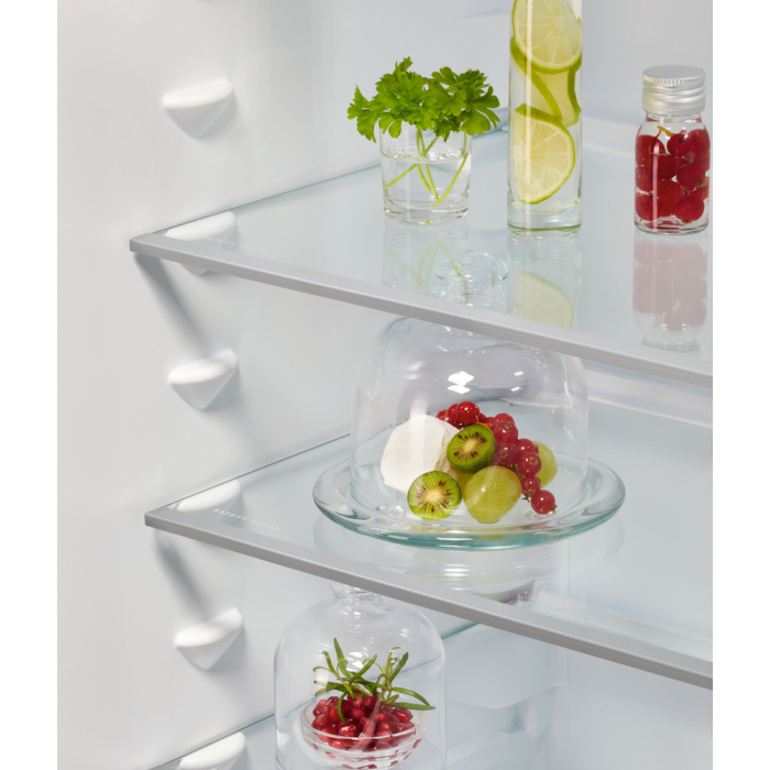 AEG NSC7N18ZES 54.6cm Built-In Frost Free Fridge Freezer