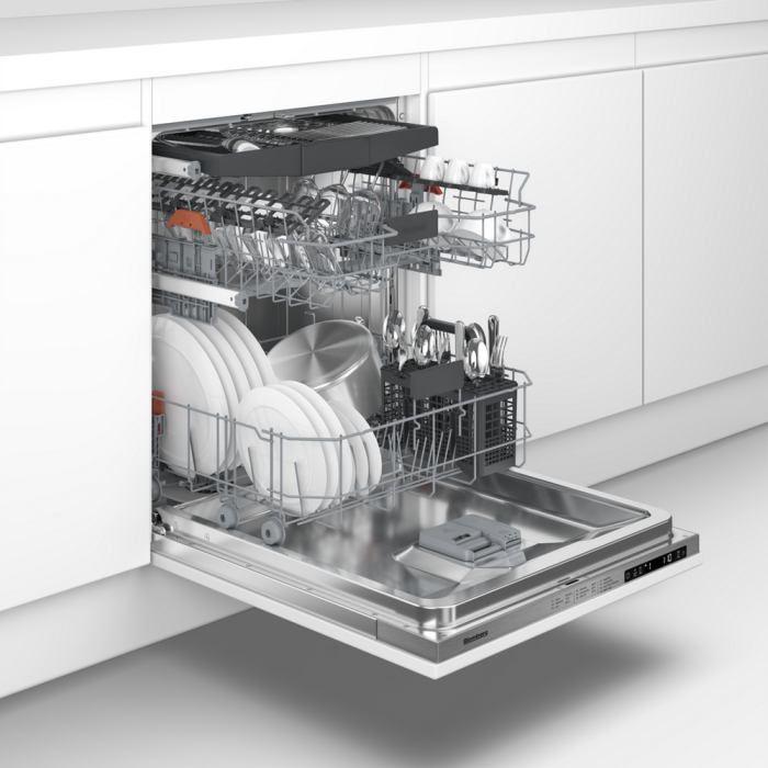 Blomberg LDV52420 Dishwasher with Hygiene+ 15 Settings