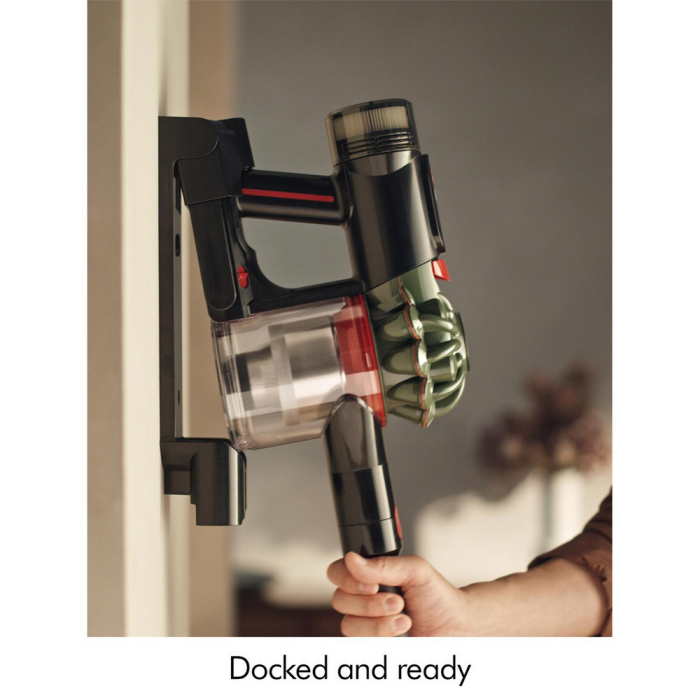 Dyson V8CYCLONENEW Cordless Vacuum with Furniture Kit
