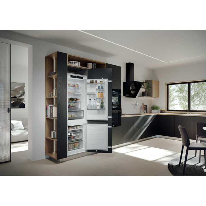Haier HBQW5518EK-UK 70/30 Built-In No Frost Fridge Freezer