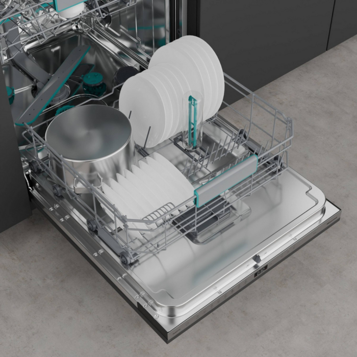 Hisense HV16AUK Integrated Dishwasher with 16 Place Settings