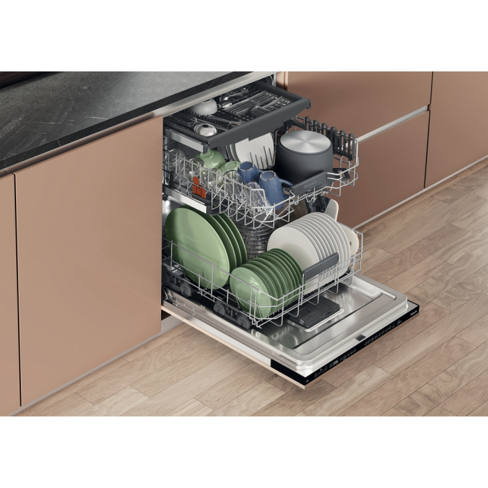 Hotpoint H7IC16M6 Integrated Dishwasher 16 Place Settings