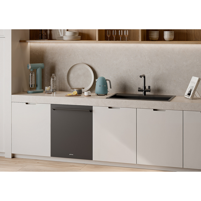Smeg DIL331C Integrated Dishwasher 13 Place Settings